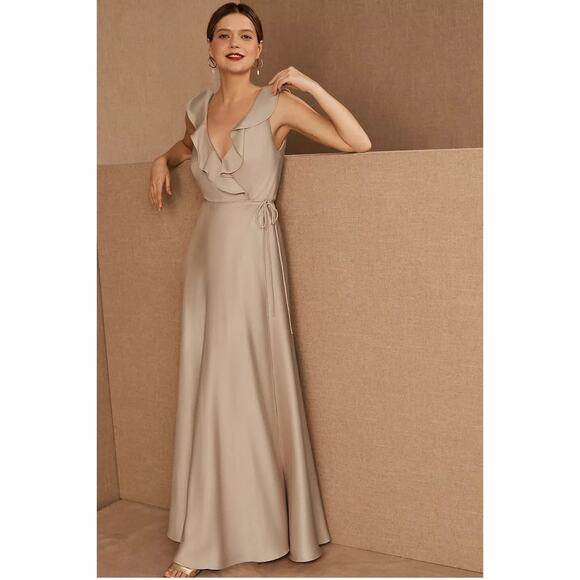 NWT SACHIN + BABI Tansy Satin Charmeuse Maxi Wrap Dress in Champagne Size 14 - Picture 1 of 8